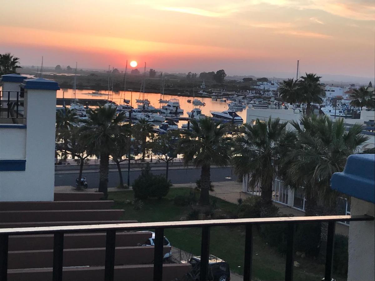 Beautiful Penthouse With Ocean And Marina Views Apartment Isla Canela Exterior photo